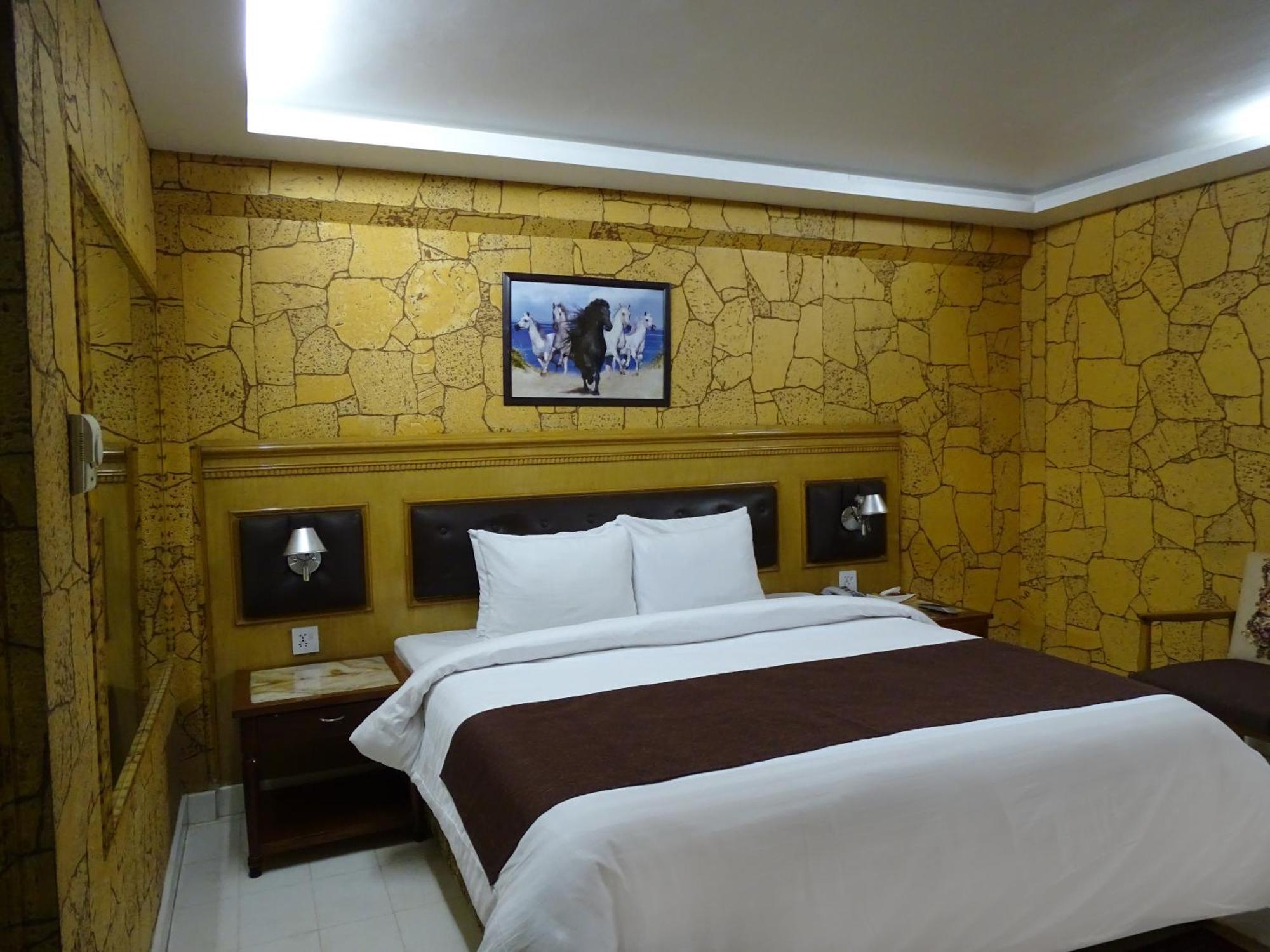 Hotel One Karachi Exterior photo